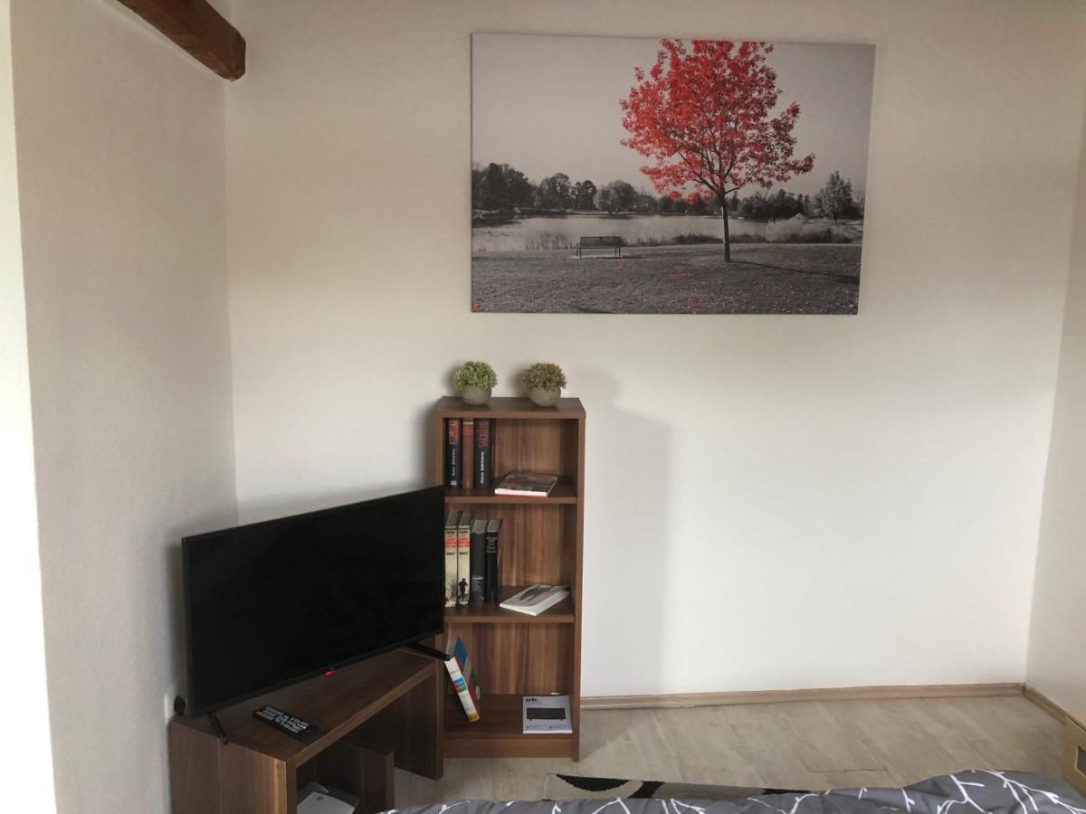 Studio Apartment Alsdorf Bagian luar foto